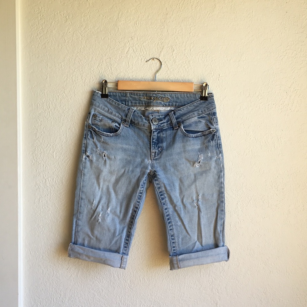 American Eagle Distressed Skinny Bermuda Shorts